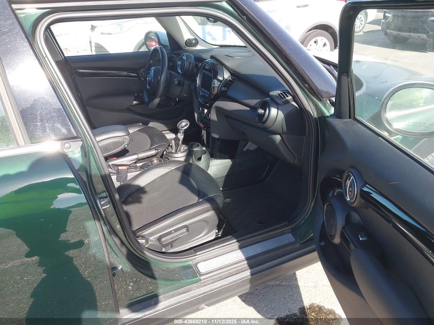 WMWXU1C59G2A93258 2016 MINI HARD TOP photo no. 5