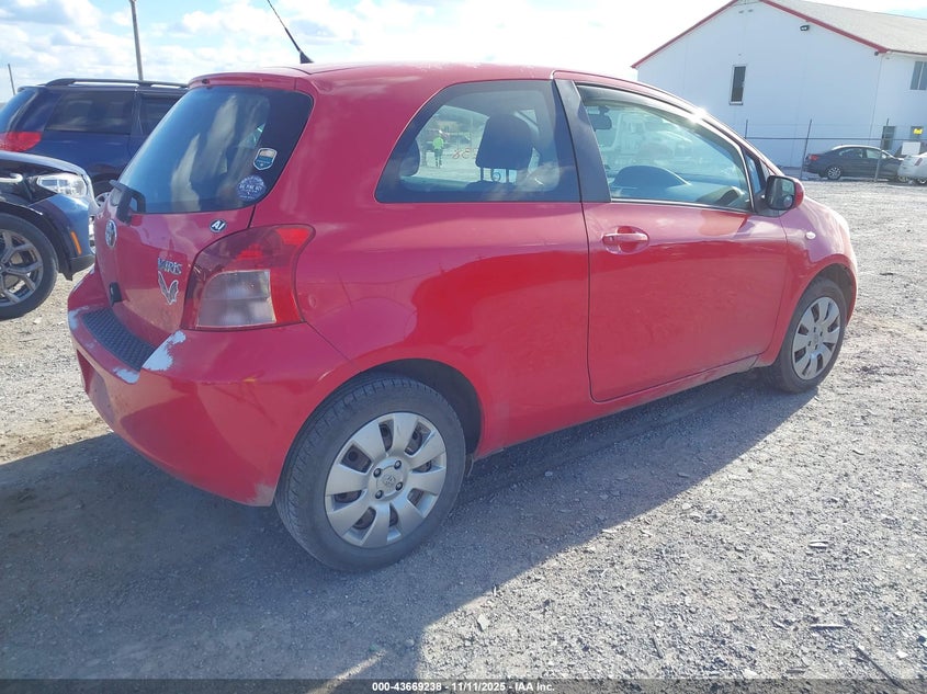 JTDJT923585149624 2008 TOYOTA YARIS photo no. 4