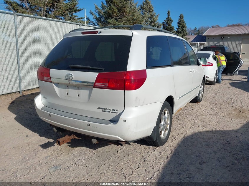 5TDBA22C35S036813 2005 TOYOTA SIENNA photo no. 4