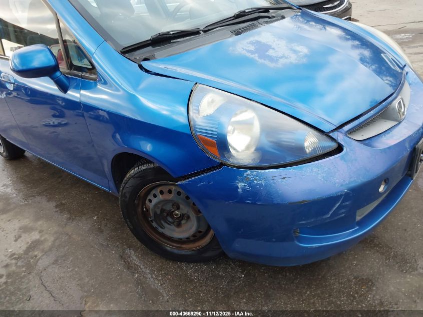 2008 Honda Fit VIN: JHMGD38498S040555 Lot: 43669290