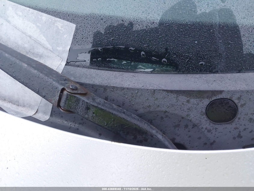 JM1BK12G581827727 2008 MAZDA 3 photo no. 11