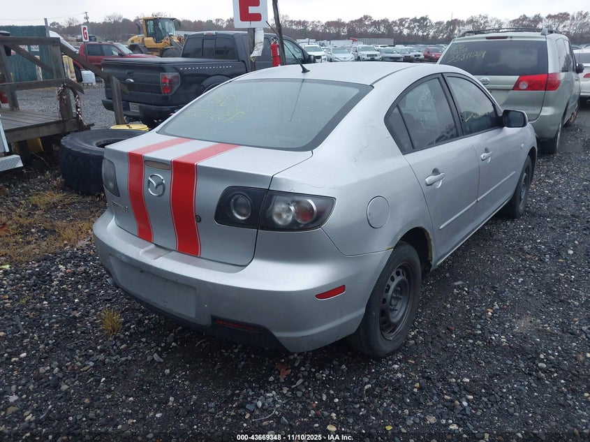 JM1BK12G581827727 2008 MAZDA 3 photo no. 4