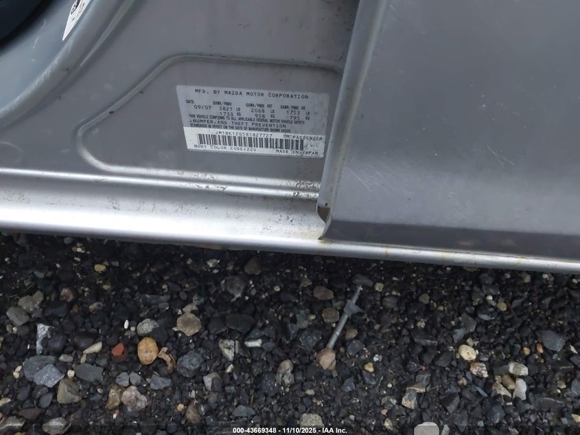 JM1BK12G581827727 2008 MAZDA 3 photo no. 9