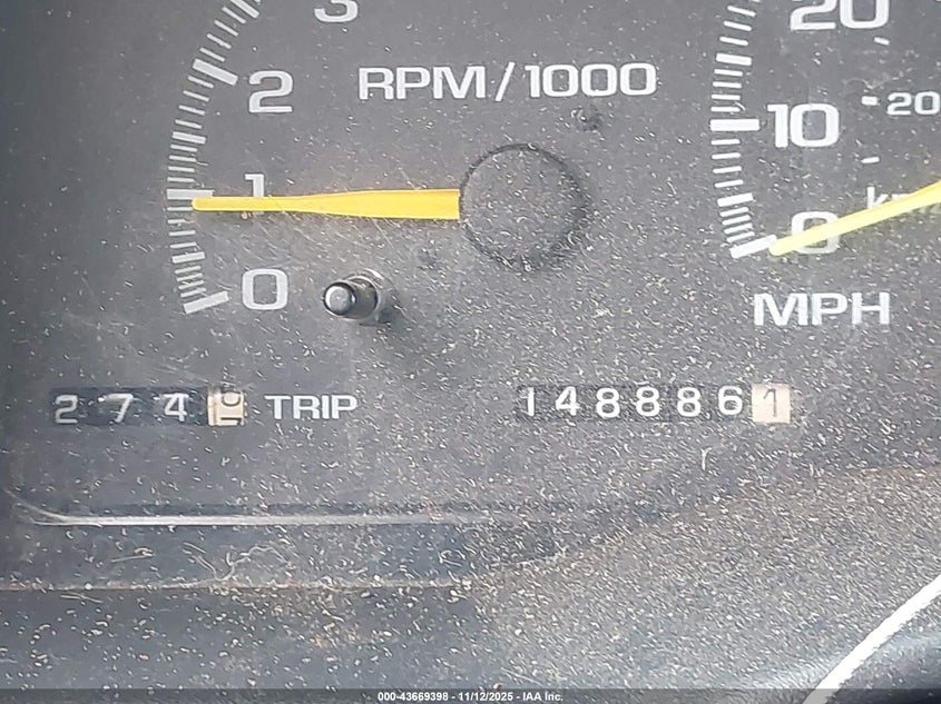 1999 Chevrolet Suburban 1500 Lt VIN: 3GNFK16RXXG232022 Lot: 43669398