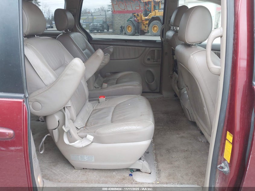5TDZA22CX6S576501 2006 TOYOTA SIENNA photo no. 8