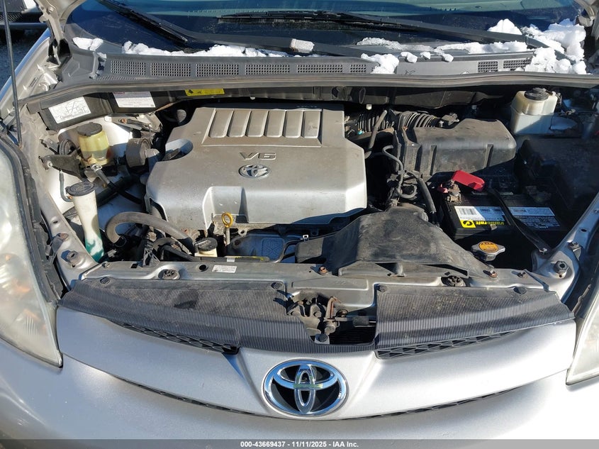 5TDZK22C47S072038 2007 TOYOTA SIENNA photo no. 10