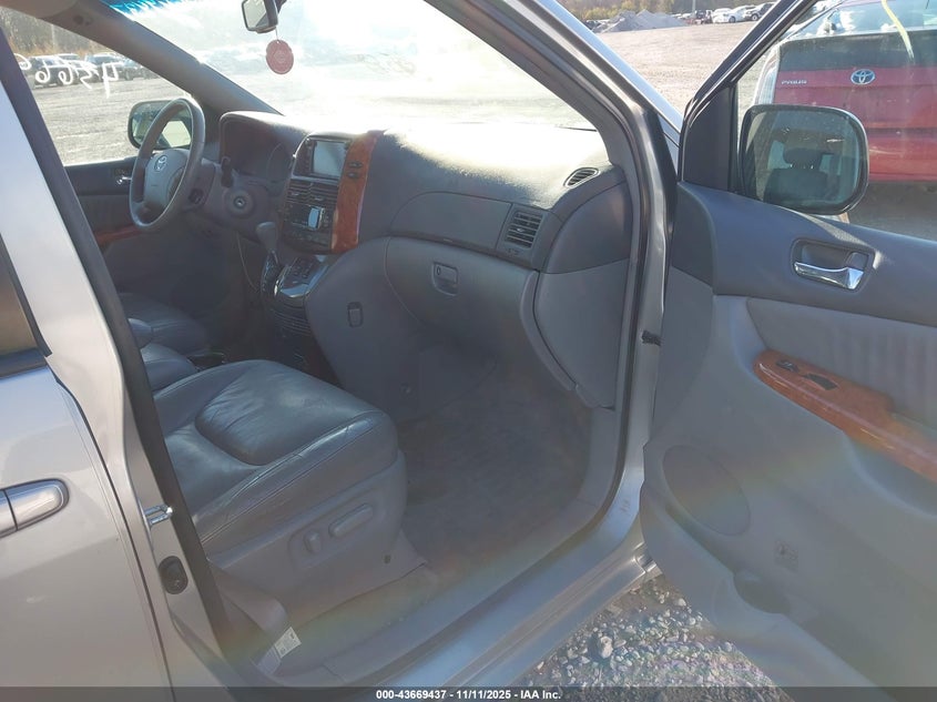5TDZK22C47S072038 2007 TOYOTA SIENNA photo no. 5