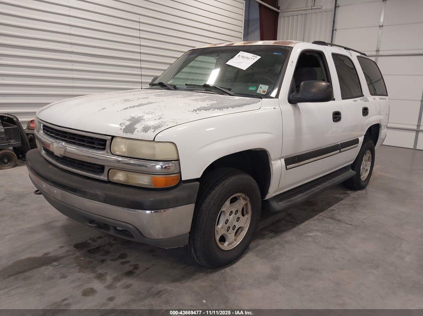 1GNEK13Z94J274210 2004 CHEVROLET TAHOE photo no. 2