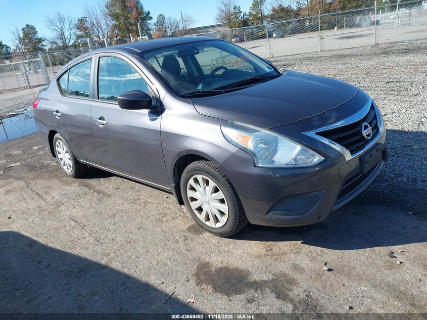 2015 NISSAN VERSA 1.6 SV - 3N1CN7AP4FL954946