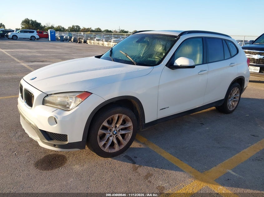 WBAVL1C5XFVY41441 2015 BMW X1 photo no. 2