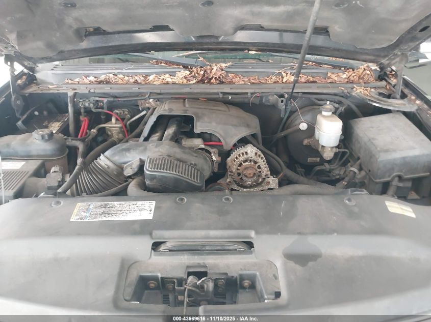 2009 Cadillac Escalade Esv Luxury VIN: 1GYFK962X9R100109 Lot: 43669616