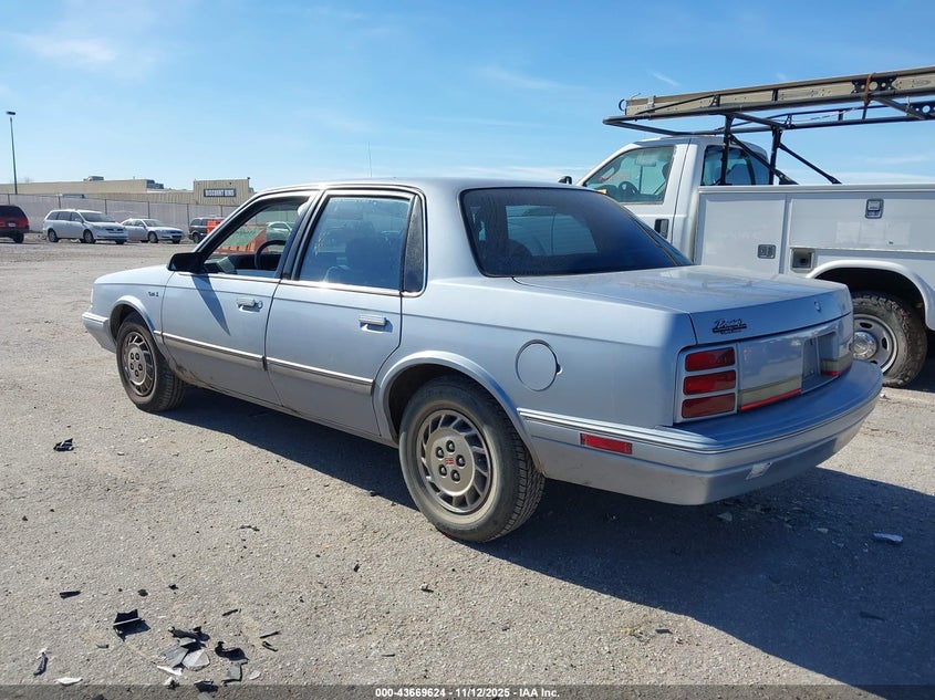 1G3AJ55M7T6393863 1996 OLDSMOBILE  photo no. 3
