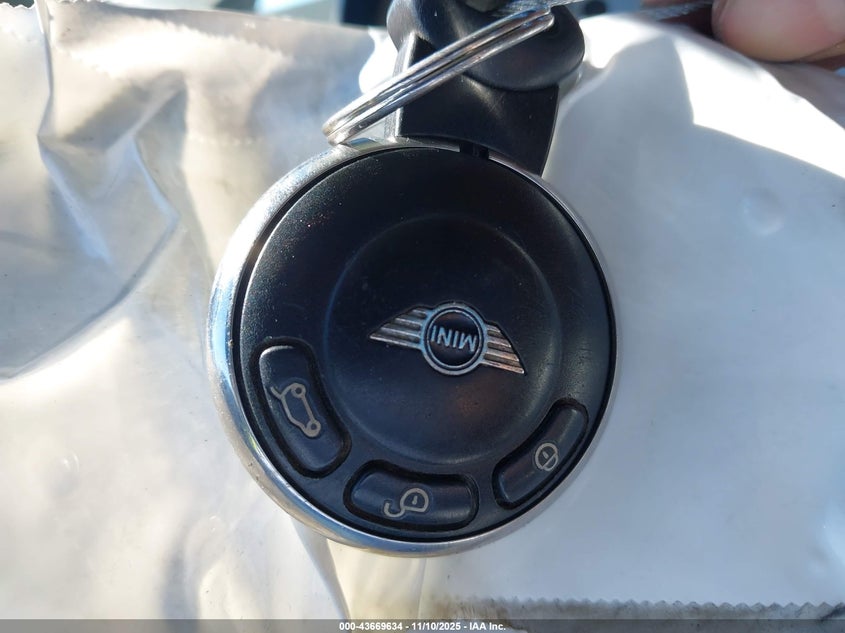 2012 Mini Cooper S Countryman VIN: WMWZC3C51CWL83307 Lot: 43669634