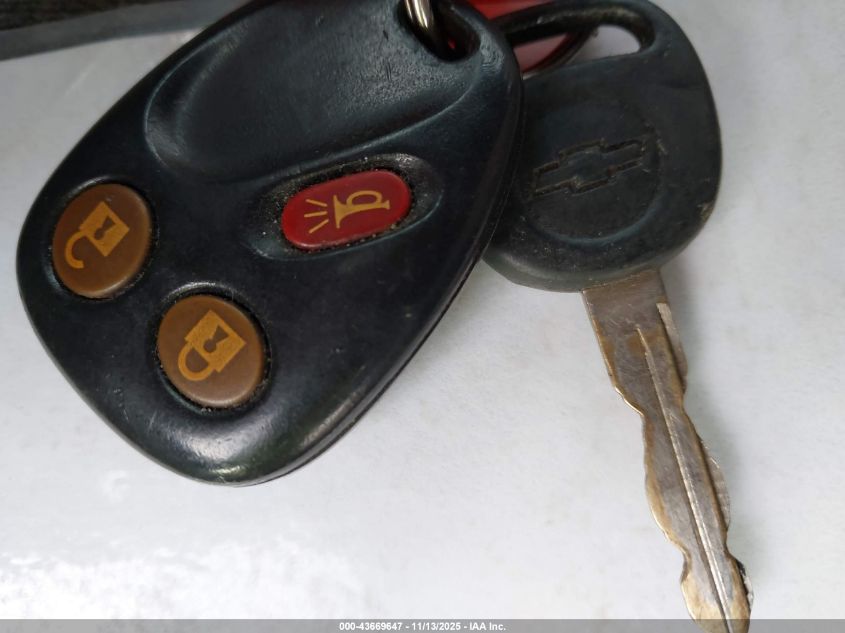 2005 Chevrolet Tahoe Ls VIN: 1GNEK13T75J119524 Lot: 43669647