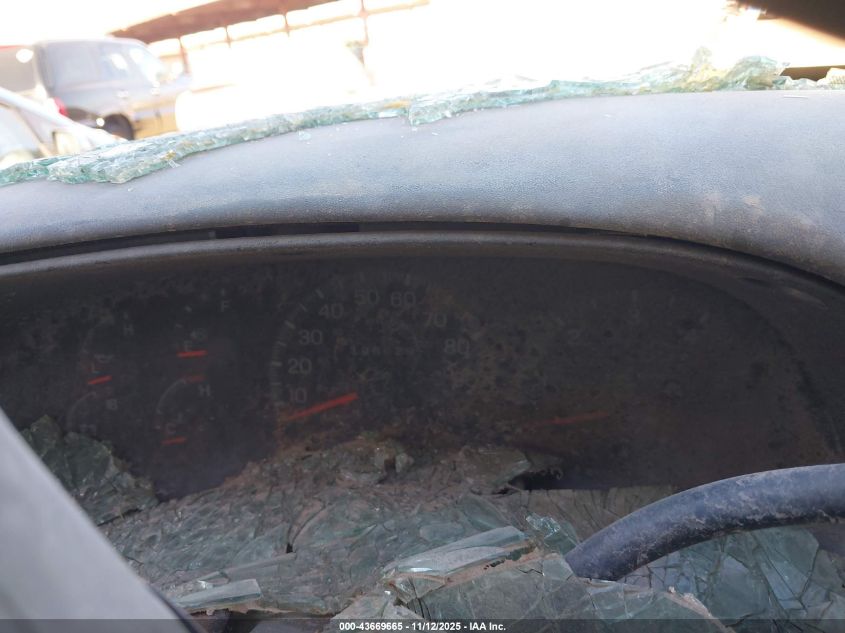 1998 Ford Expedition Eddie Bauer/Xlt VIN: 1FMRU17L9WLC28552 Lot: 43669665