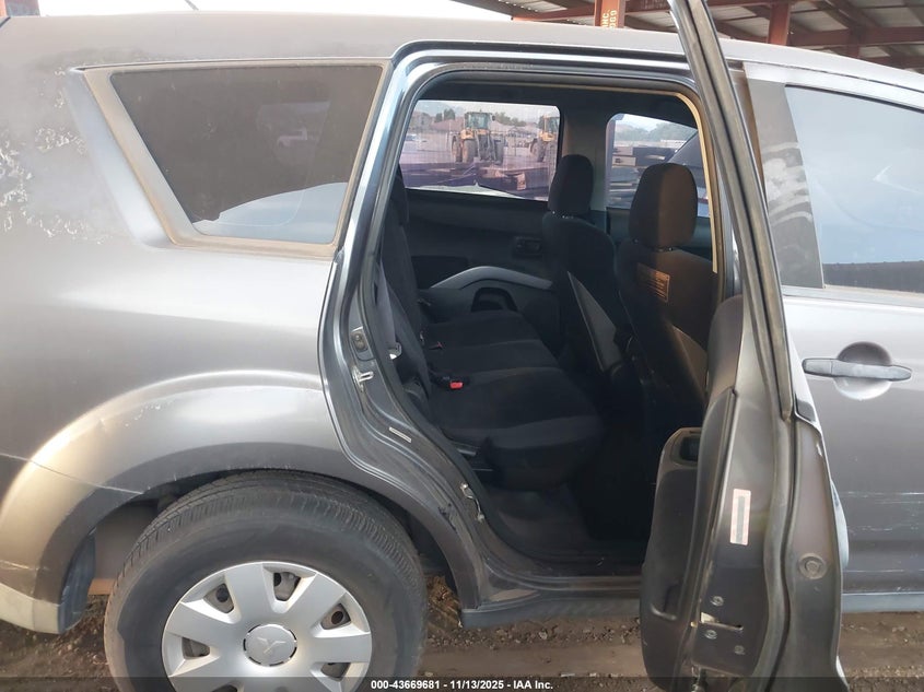 2007 Mitsubishi Outlander Es/Ls VIN: JA4MS31X57U005426 Lot: 43669681