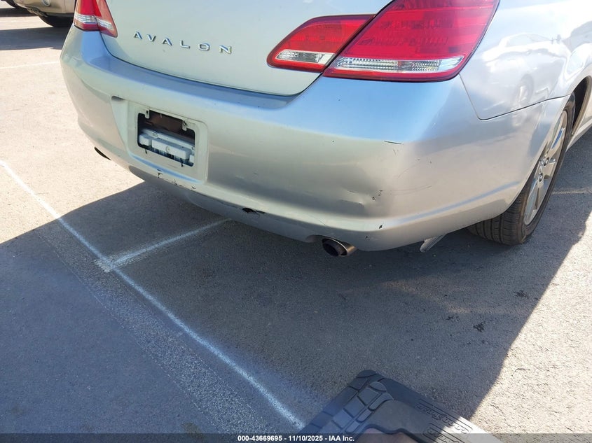 2005 Toyota Avalon Touring VIN: 4T1BK36B25U037561 Lot: 43669695