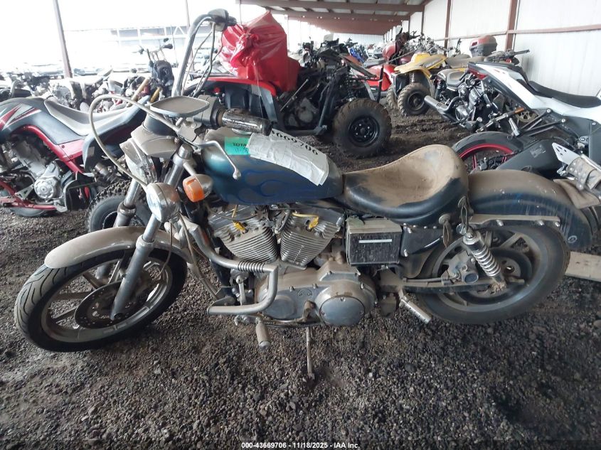 1995 Harley-Davidson Xlh883 VIN: 1HD4CAM38SY221576 Lot: 43669706