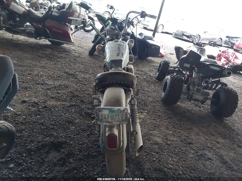 1995 Harley-Davidson Xlh883 VIN: 1HD4CAM38SY221576 Lot: 43669706