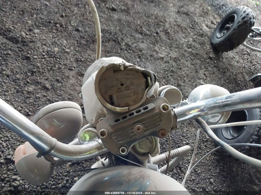 1995 Harley-Davidson Xlh883 VIN: 1HD4CAM38SY221576 Lot: 43669706