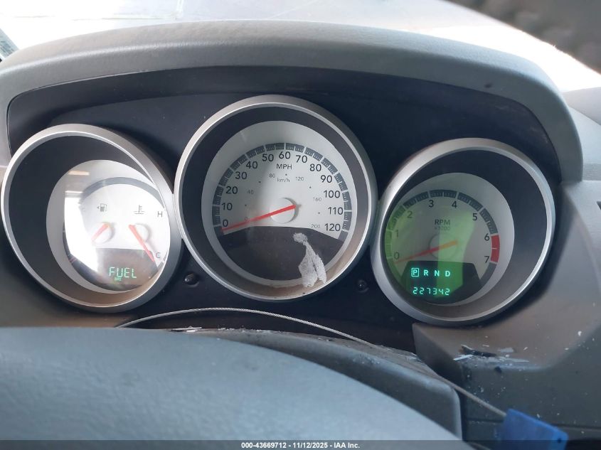 2008 Dodge Grand Caravan Sxt VIN: 2D8HN54X18R140585 Lot: 43669712