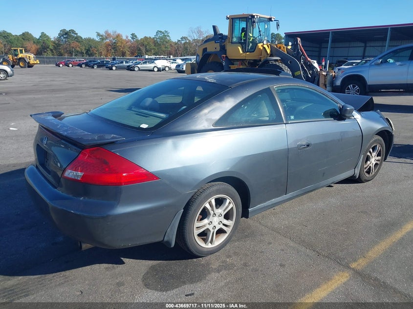 1HGCM72727A006117 2007 HONDA ACCORD photo no. 4