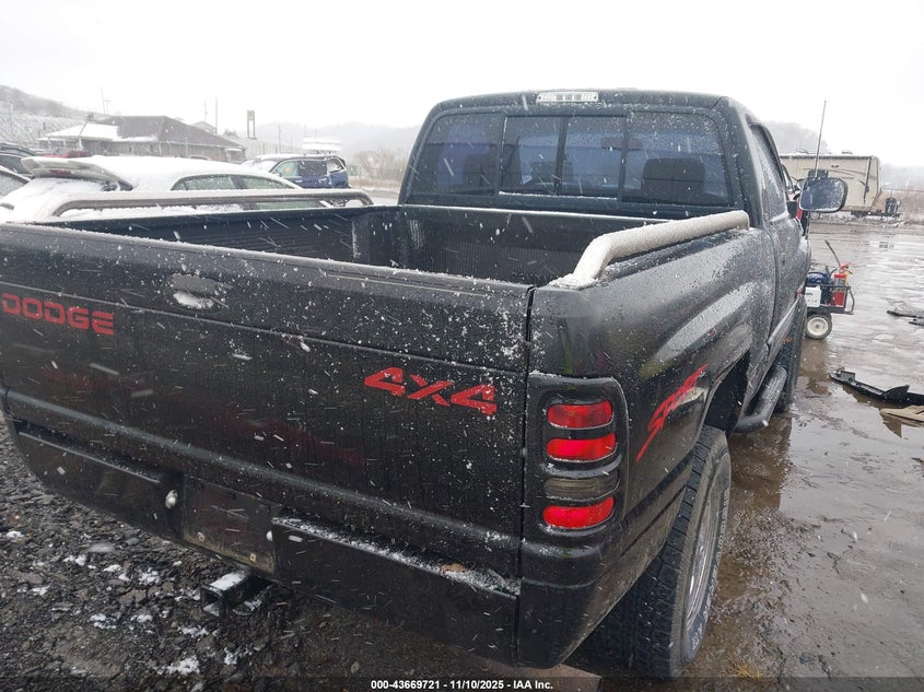 1995 Dodge Ram 1500 VIN: 1B7HF16Y3SS365056 Lot: 43669721