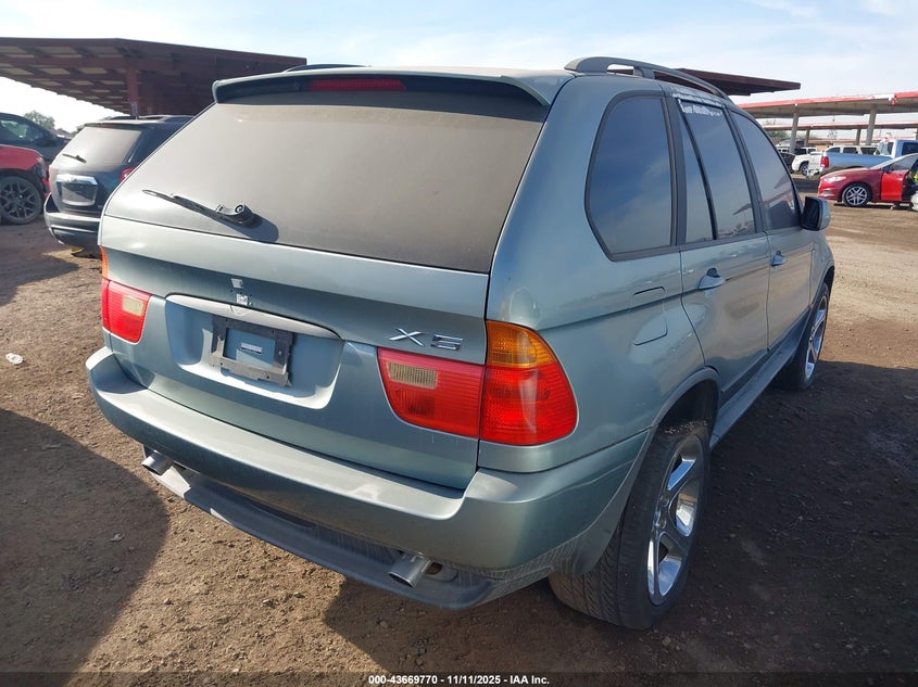 2002 BMW X5 3.0I