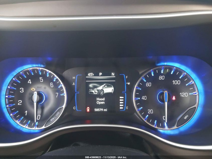 2018 Chrysler Pacifica Touring L VIN: 2C4RC1BG4JR263534 Lot: 43669823