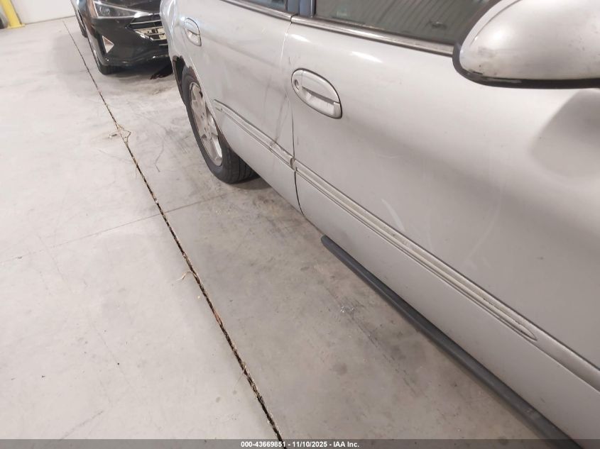 2001 Mercury Sable Gs VIN: 1MEFM50U01G637704 Lot: 43669851