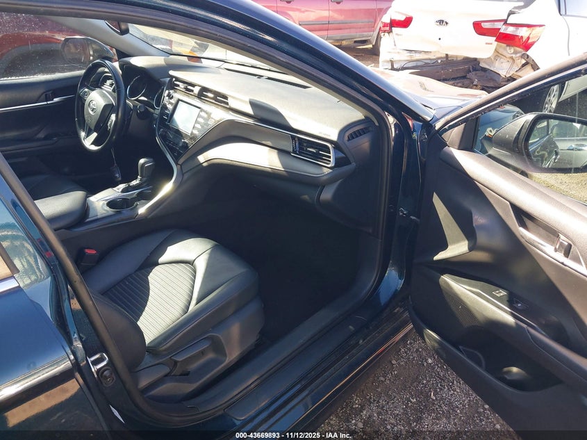 4T1B11HK0KU242876 2019 TOYOTA CAMRY photo no. 5