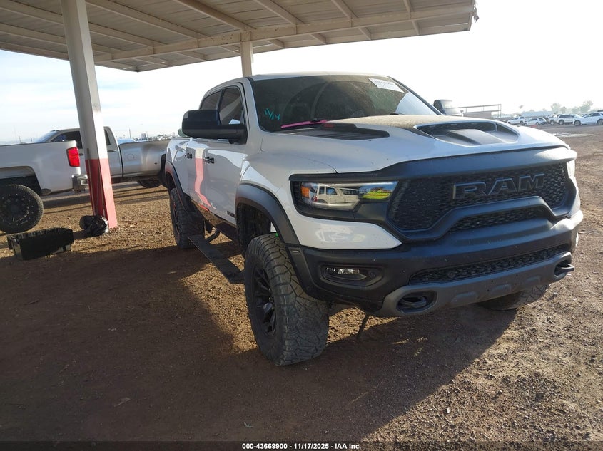 RAM 1500 TRX 4X4 5 7 BOX