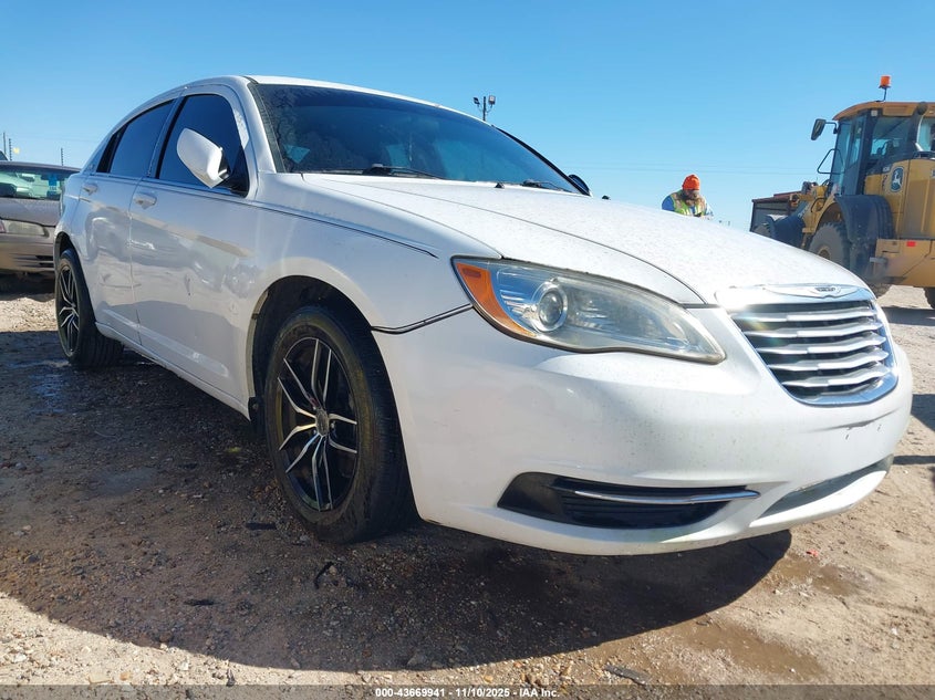 CHRYSLER 200 TOURING