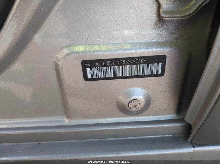 KNDJD733855497283 2005 KIA SORENTO photo no. 9