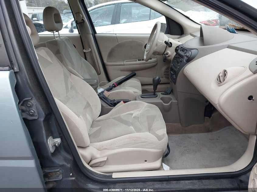 1G8AL52F93Z198677 2003 SATURN ION photo no. 5
