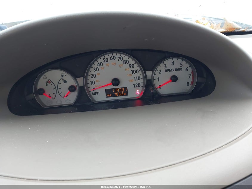 1G8AL52F93Z198677 2003 SATURN ION photo no. 7
