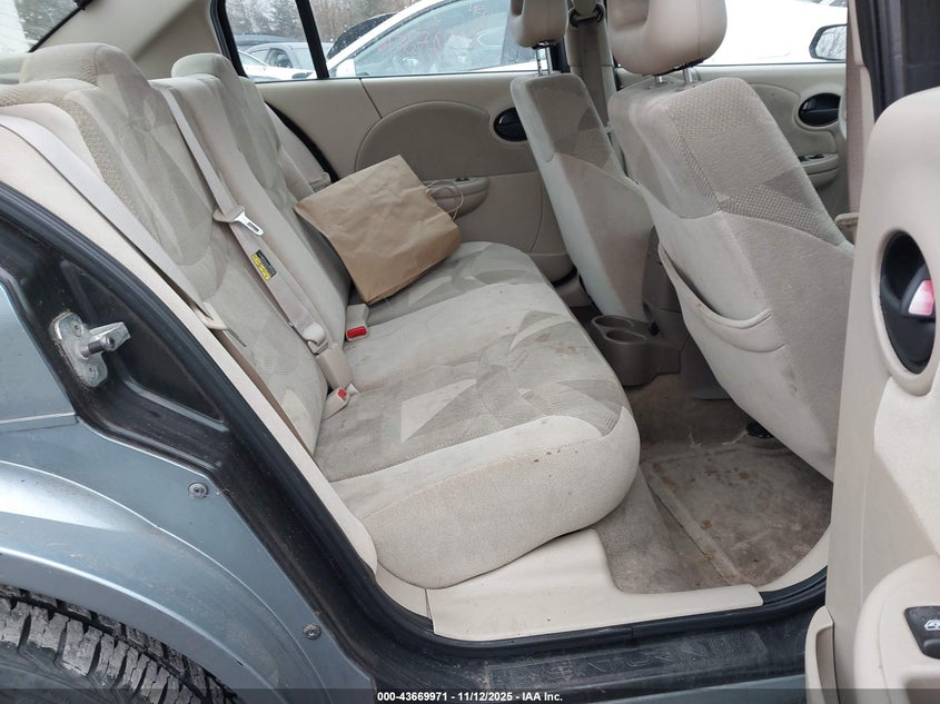 1G8AL52F93Z198677 2003 SATURN ION photo no. 8