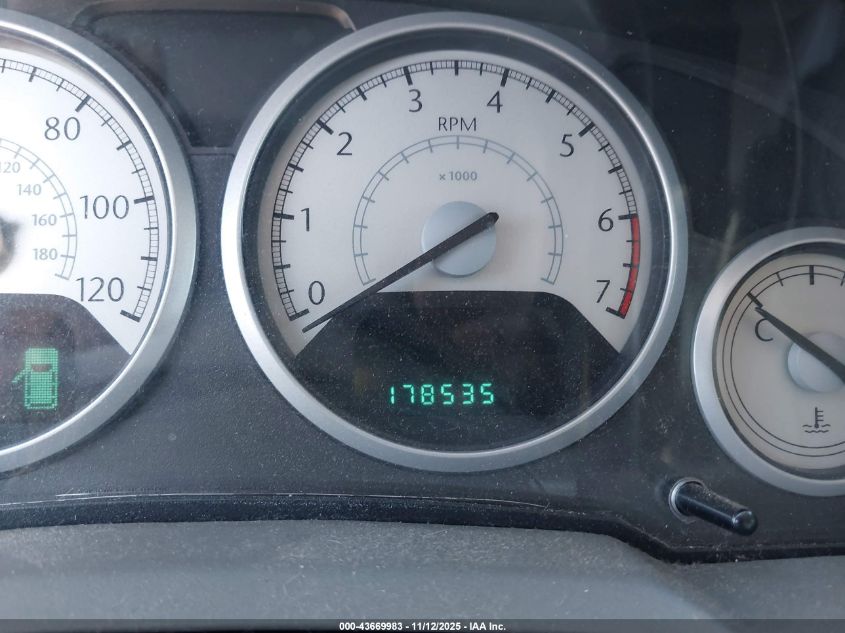 2008 Chrysler Town & Country Touring VIN: 2A8HR54P08R730336 Lot: 43669983