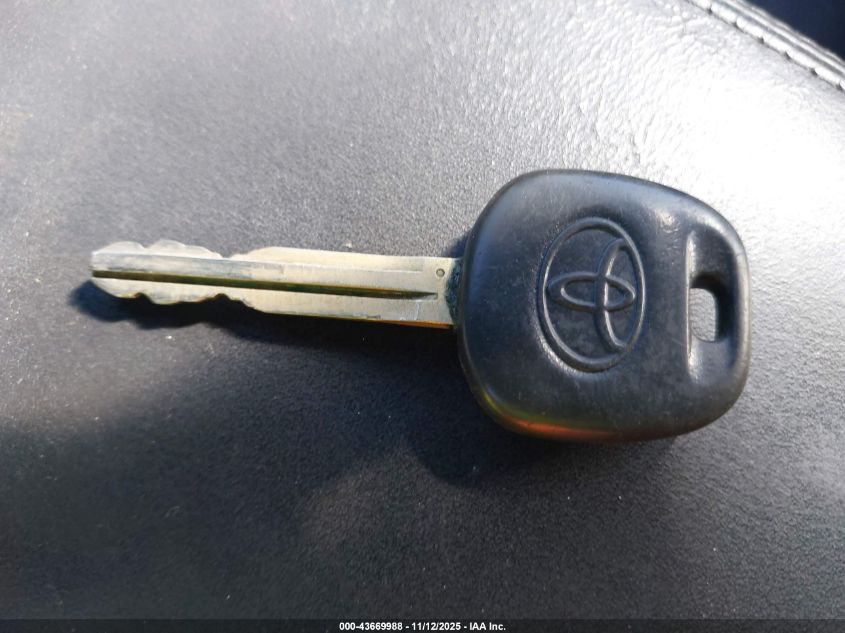 2004 Toyota Camry Se V6 VIN: JTDBA30K540001191 Lot: 43669988