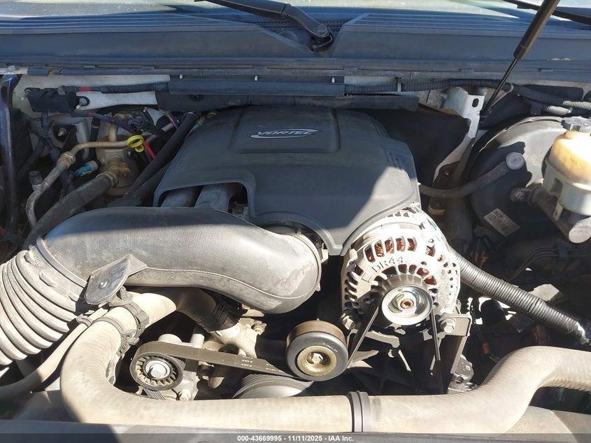 2007 Cadillac Escalade Standard VIN: 1GYFK63817R253384 Lot: 43669995