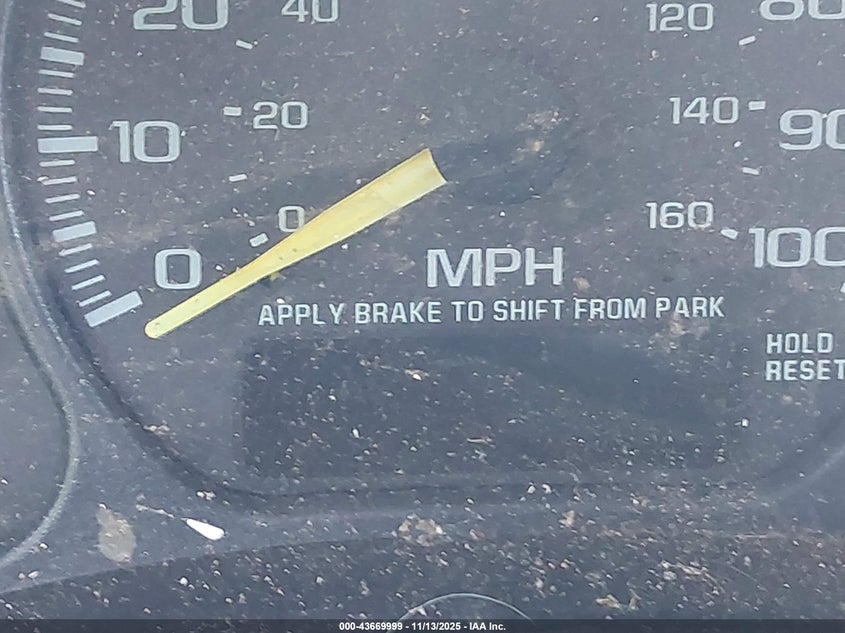 2000 GMC Sierra 1500 Sle VIN: 2GTEC19T3Y1118401 Lot: 43669999