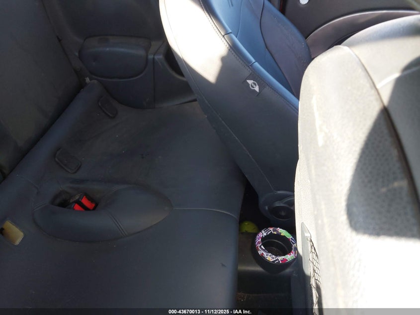 2006 Mini Cooper S VIN: WMWRE335X6TN25797 Lot: 43670013