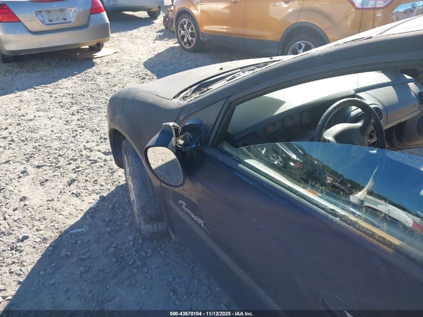 2000 Plymouth Neon Highline VIN: 1P3ES46C1YD662795 Lot: 43670104