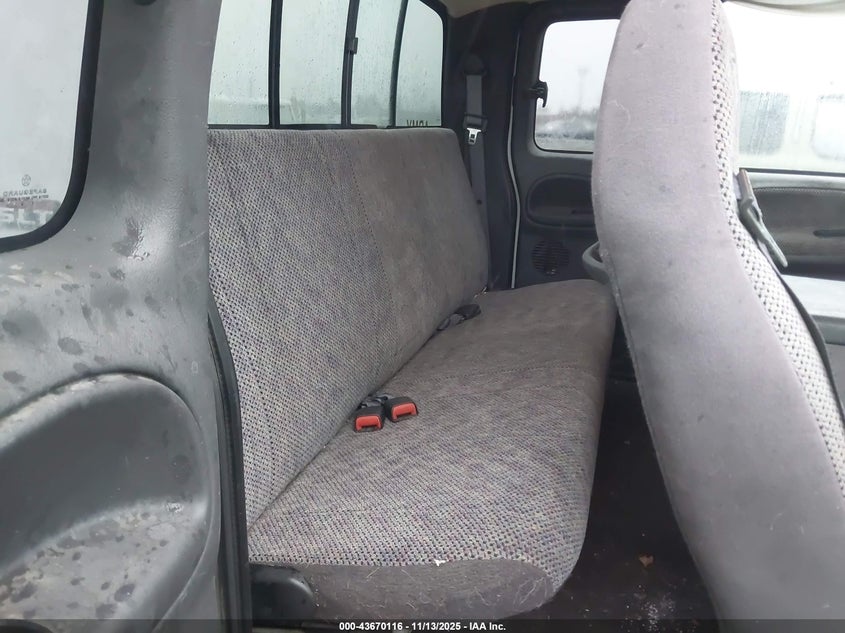 1999 Dodge Ram 1500 St VIN: 1B7HC13Z7XJ641063 Lot: 43670116