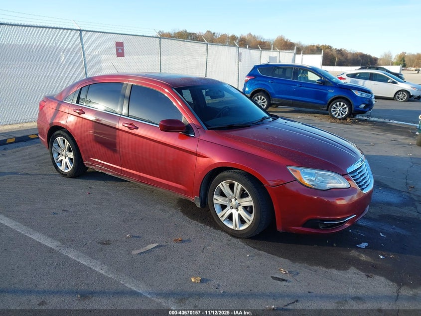 CHRYSLER 200 TOURING