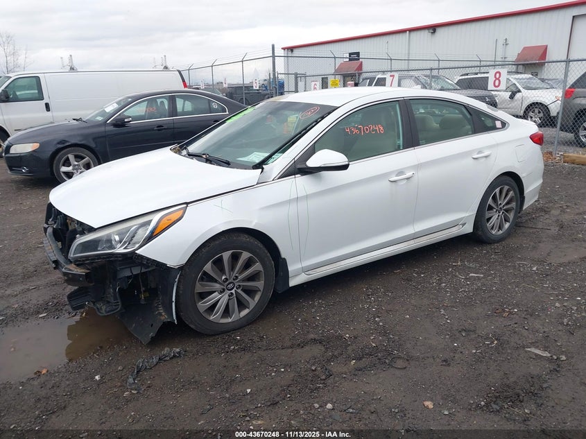 5NPE34AF1FH136995 2015 HYUNDAI SONATA photo no. 2