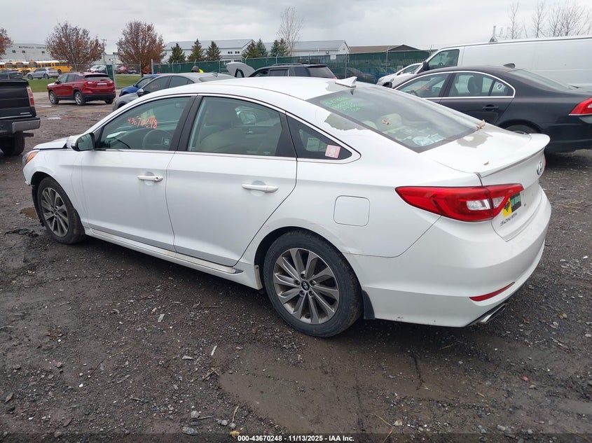 5NPE34AF1FH136995 2015 HYUNDAI SONATA photo no. 3