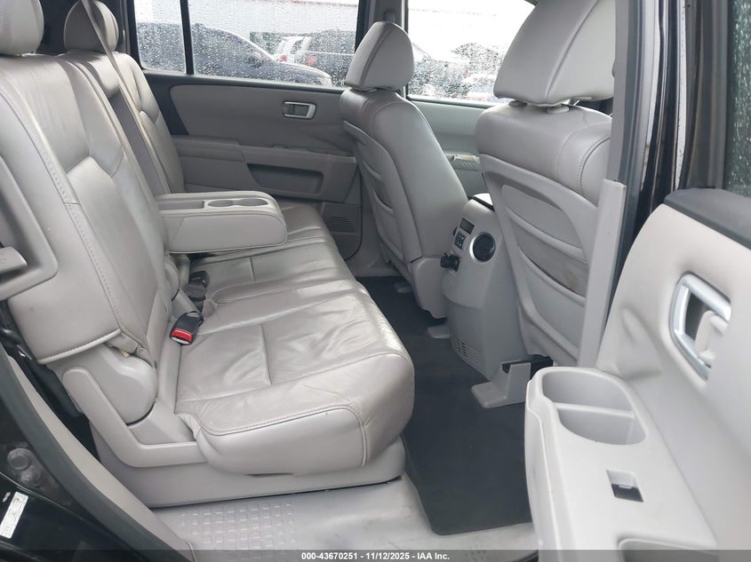 5FNYF4H52AB019998 2010 HONDA PILOT photo no. 8