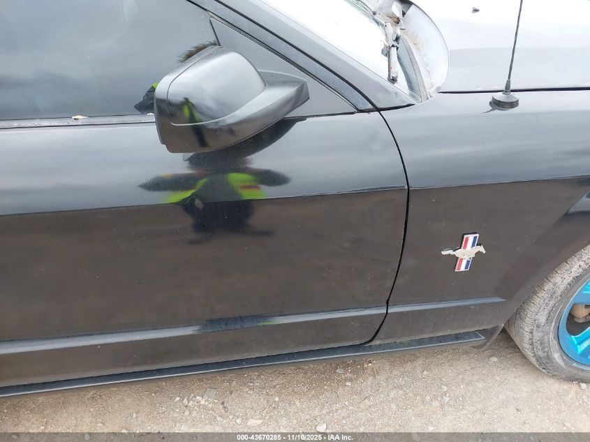 2008 Ford Mustang V6 Deluxe/V6 Premium VIN: 1ZVHT80N185154328 Lot: 43670285