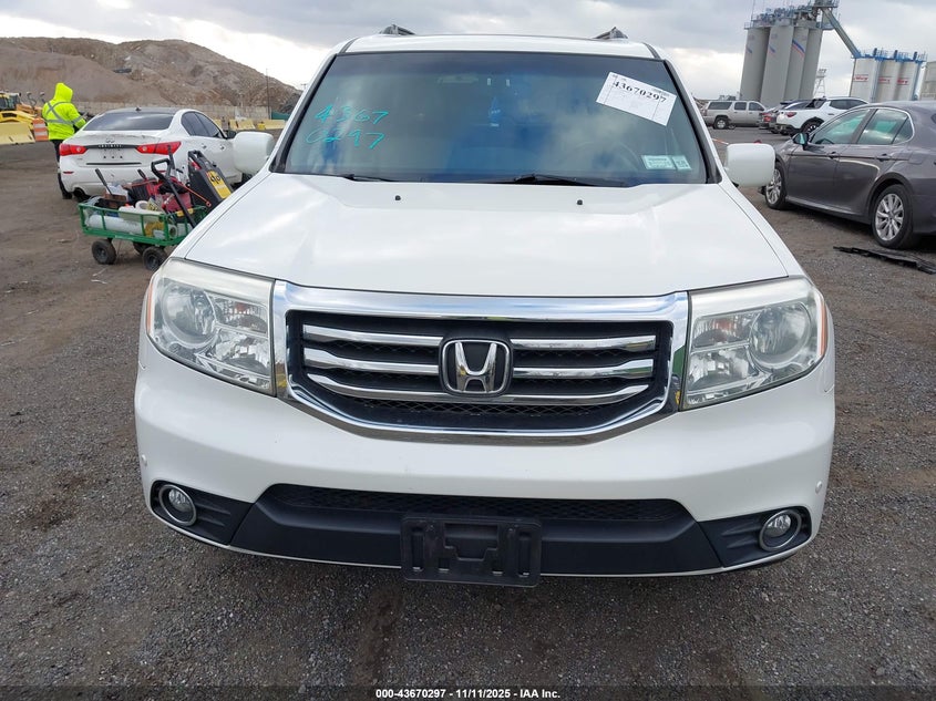 5FNYF4H98CB077121 2012 HONDA PILOT photo no. 12